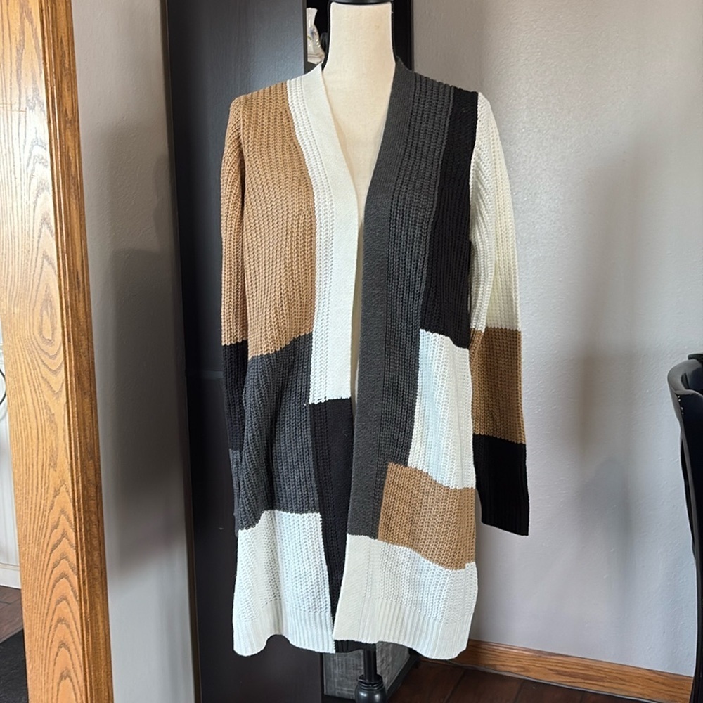 Fortune + Ivy Women’s Size Medium Color Block Long Cardigan